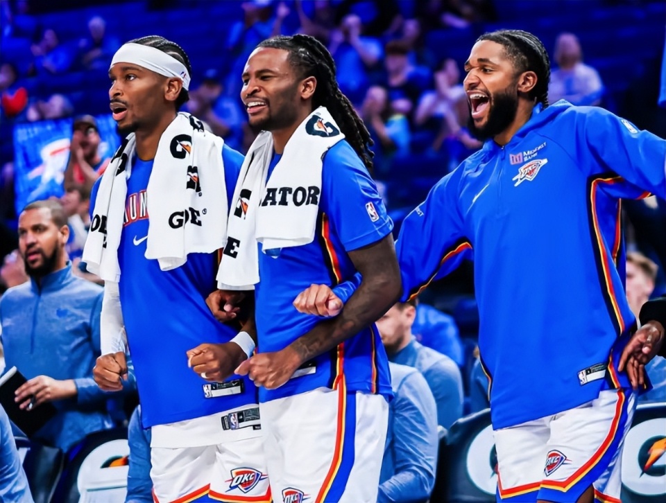 这是卫冕冠, BcThc, gKvOx 这是卫冕冠, BcThc, gKvOx